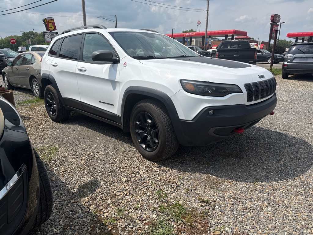 Photo of 2020 JEEP CHEROKEE
