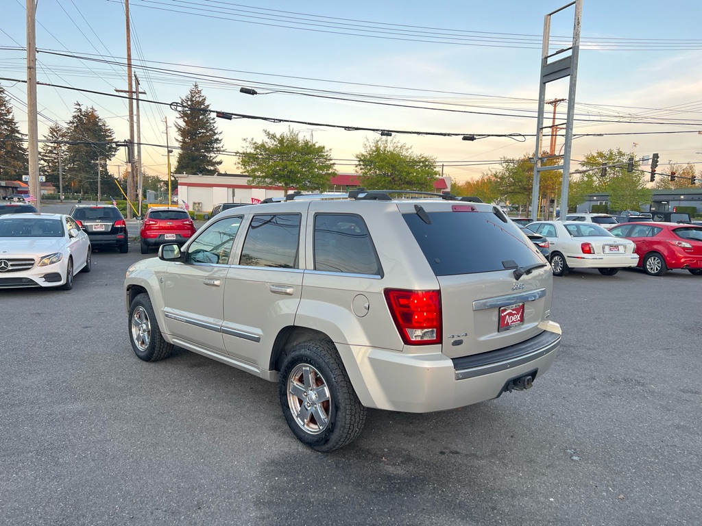 Photo 10 of this JEEP GRAND CHEROKEE