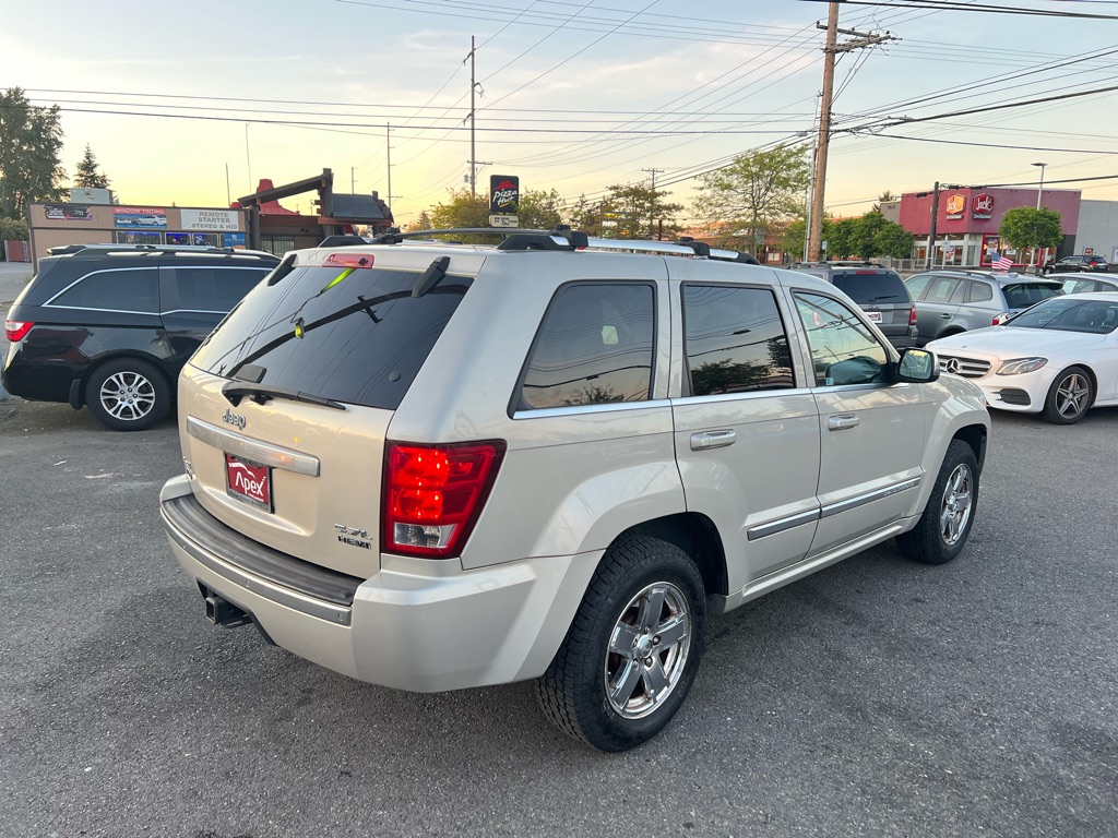 Photo 8 of this JEEP GRAND CHEROKEE