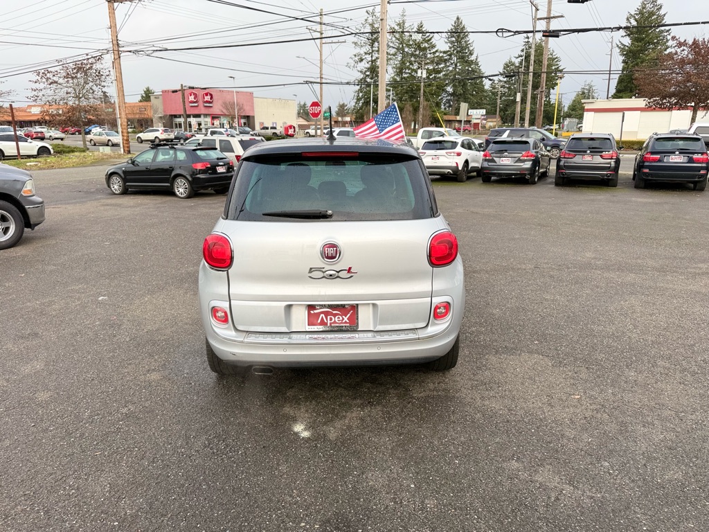 Photo 7 of this FIAT 500L