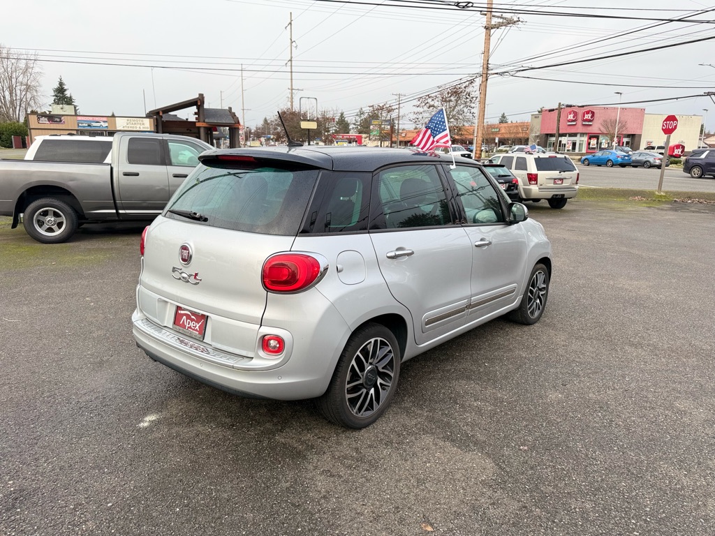 Photo 6 of this FIAT 500L