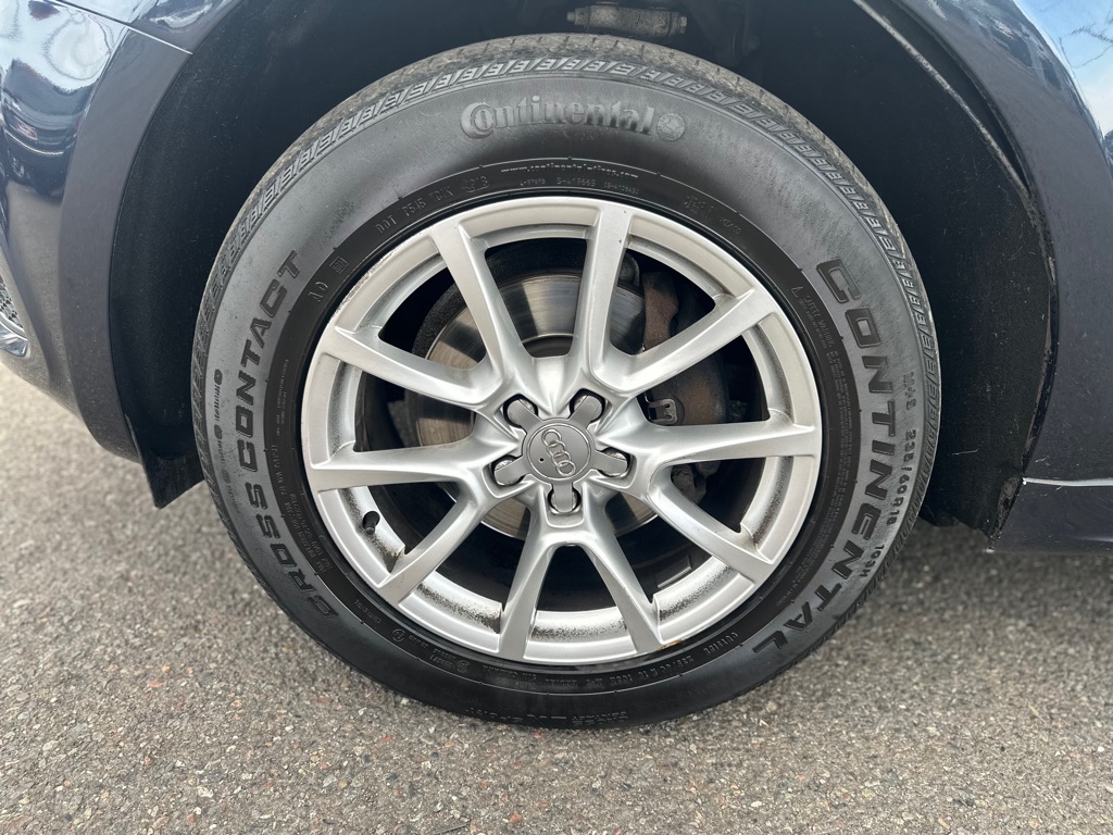 Photo 32 of this AUDI Q5