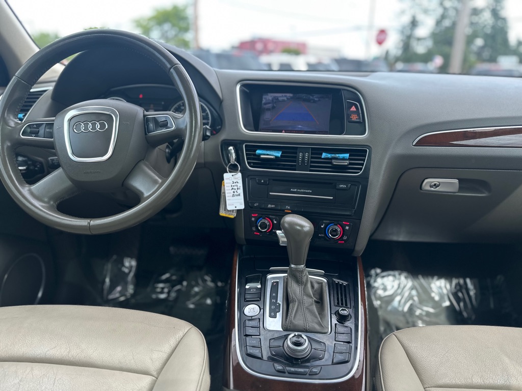Photo 25 of this AUDI Q5