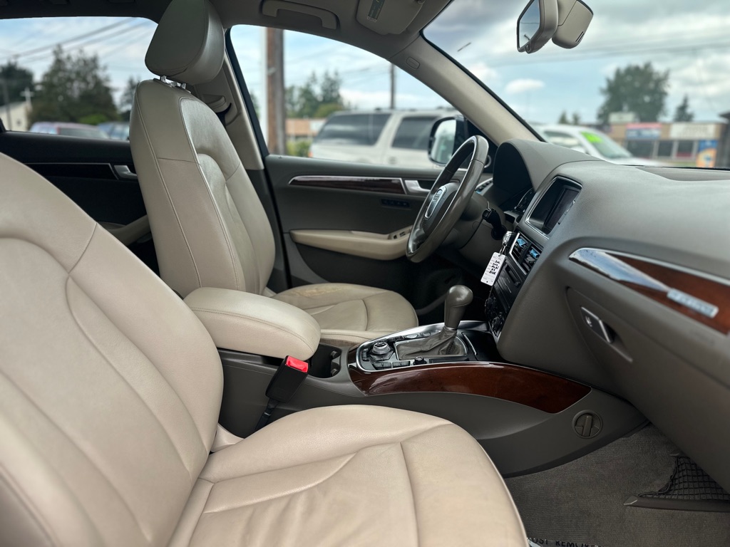 Photo 29 of this AUDI Q5