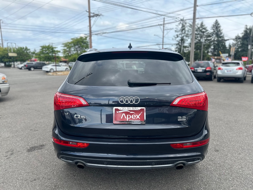 Photo 9 of this AUDI Q5