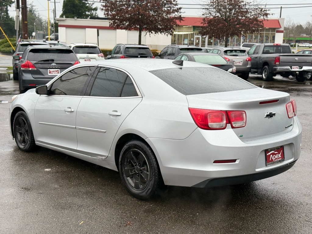 Photo 9 of this CHEVROLET MALIBU