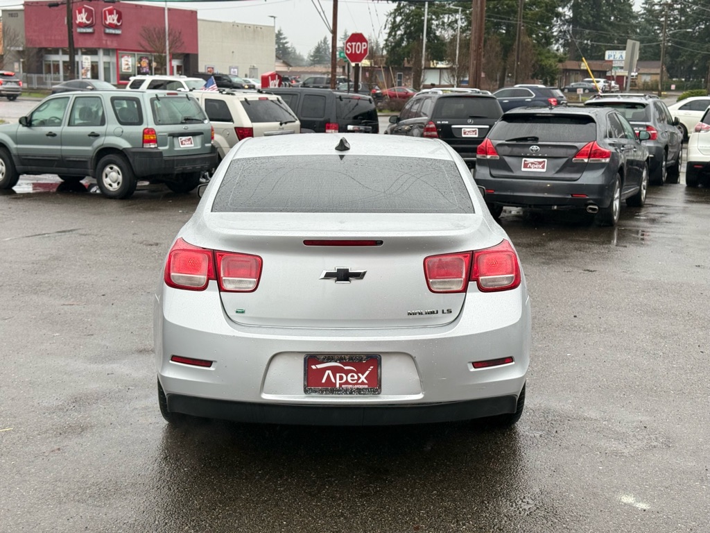 Photo 8 of this CHEVROLET MALIBU