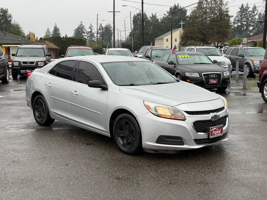 Photo 4 of this CHEVROLET MALIBU