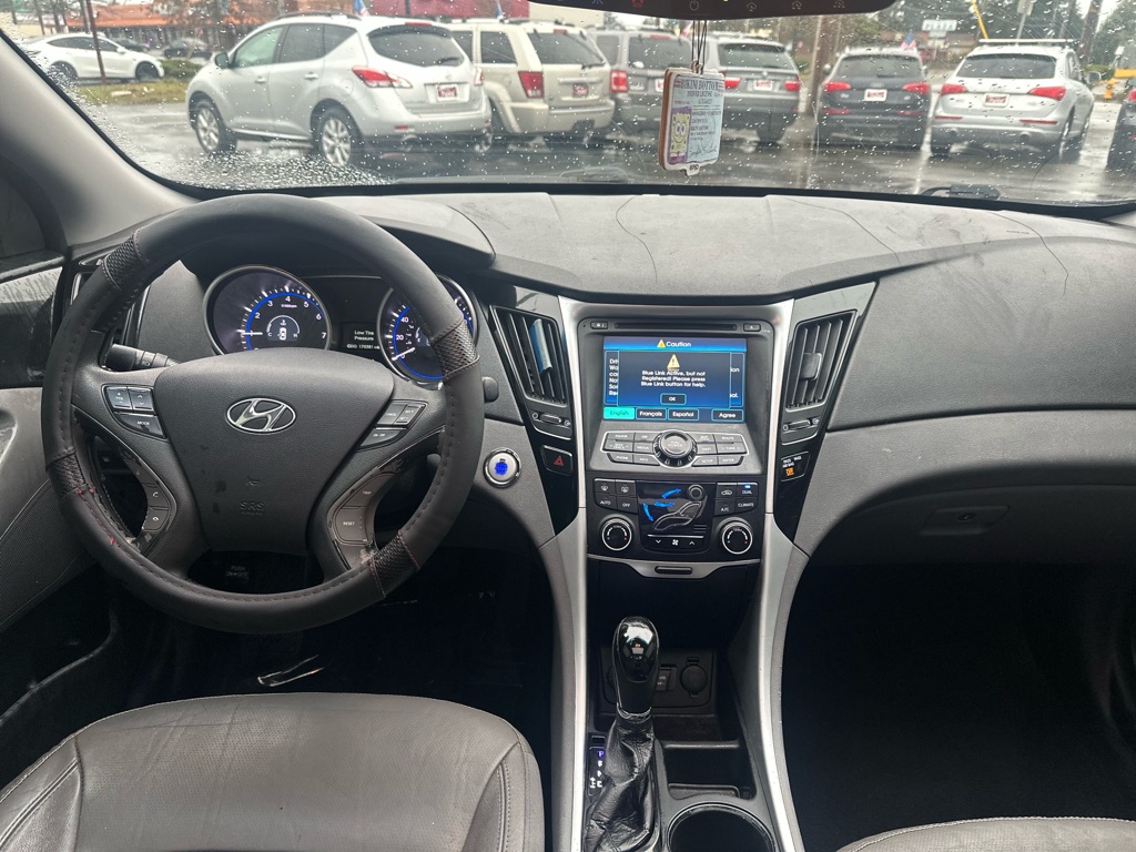 Photo 19 of this HYUNDAI SONATA