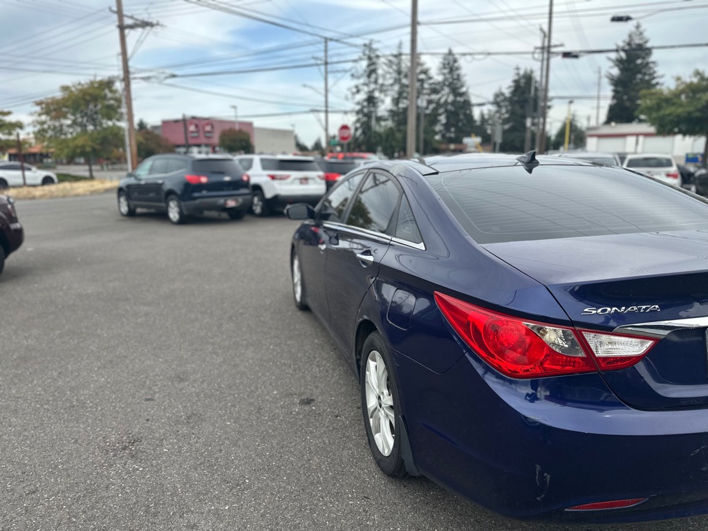 Photo 34 of this HYUNDAI SONATA