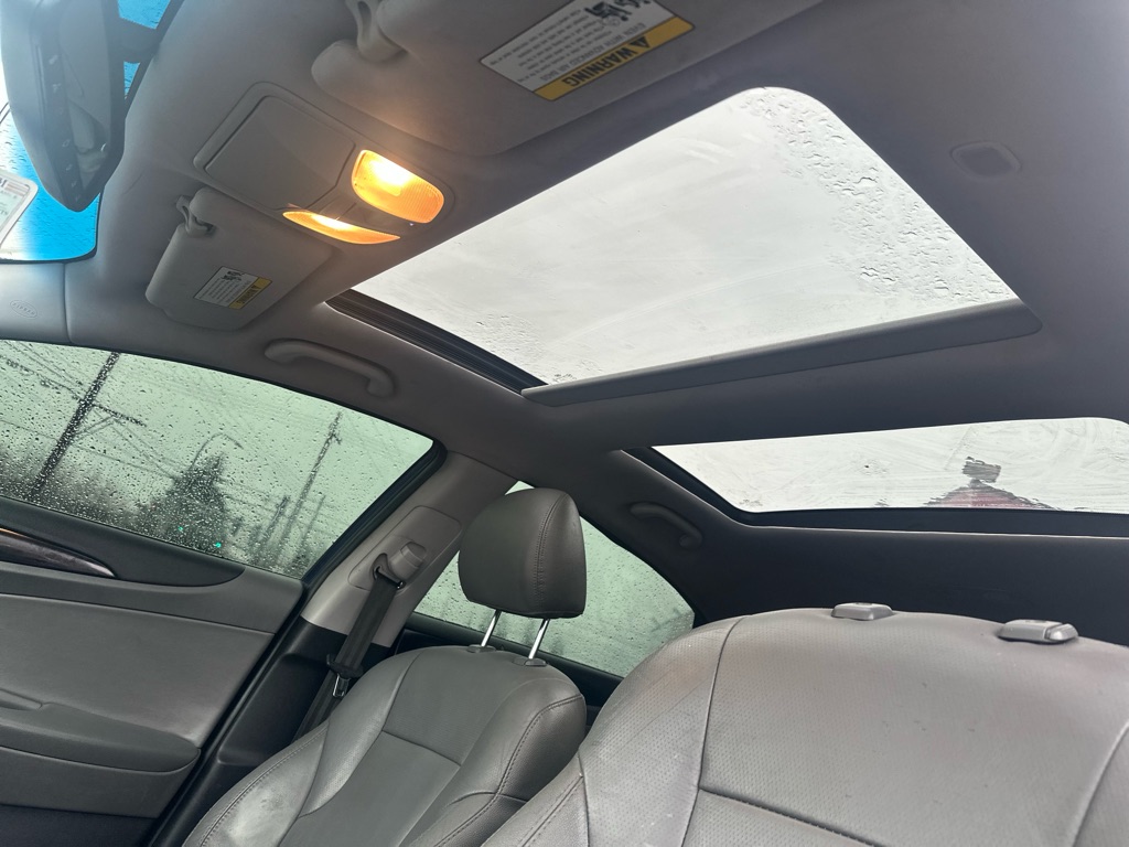 Photo 16 of this HYUNDAI SONATA