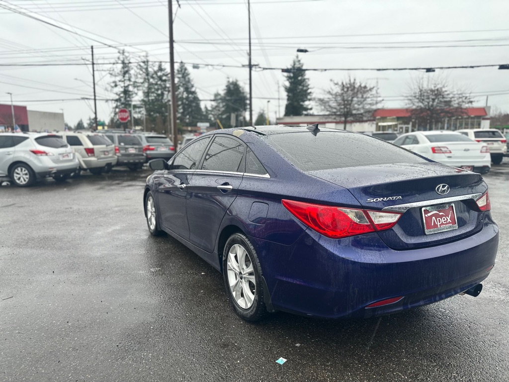 Photo 6 of this HYUNDAI SONATA