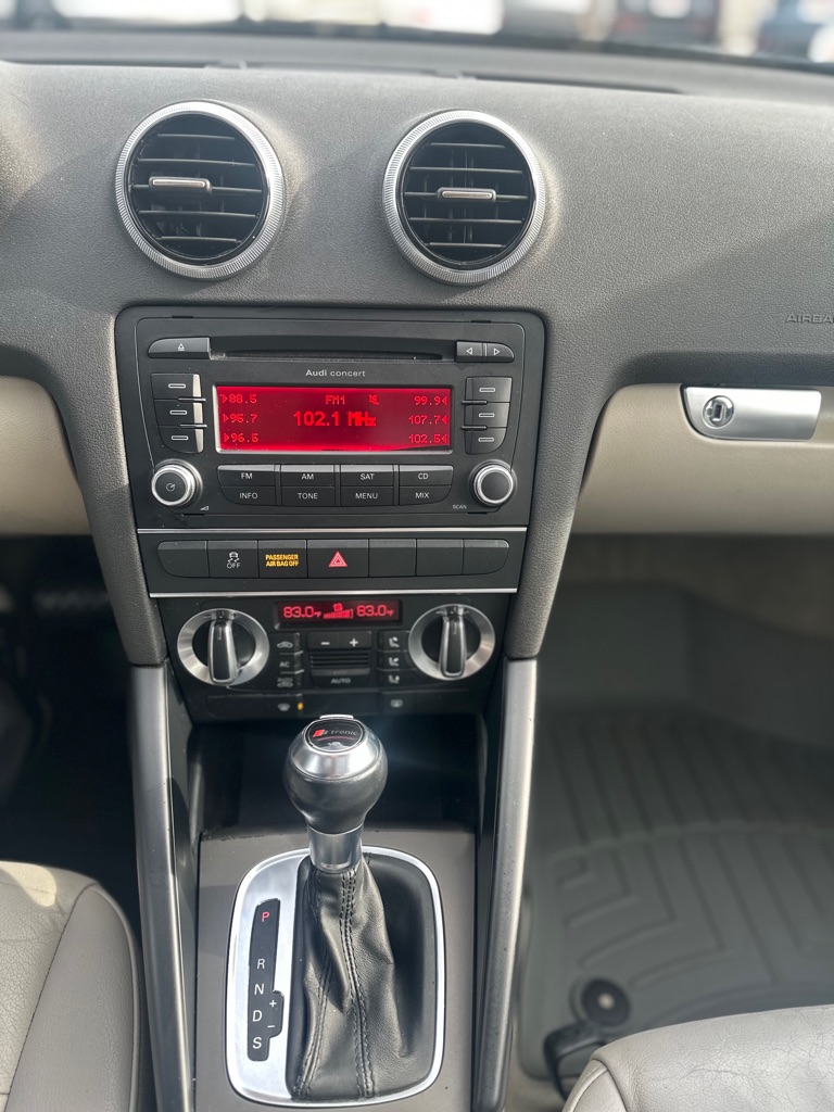 Photo 16 of this AUDI A3