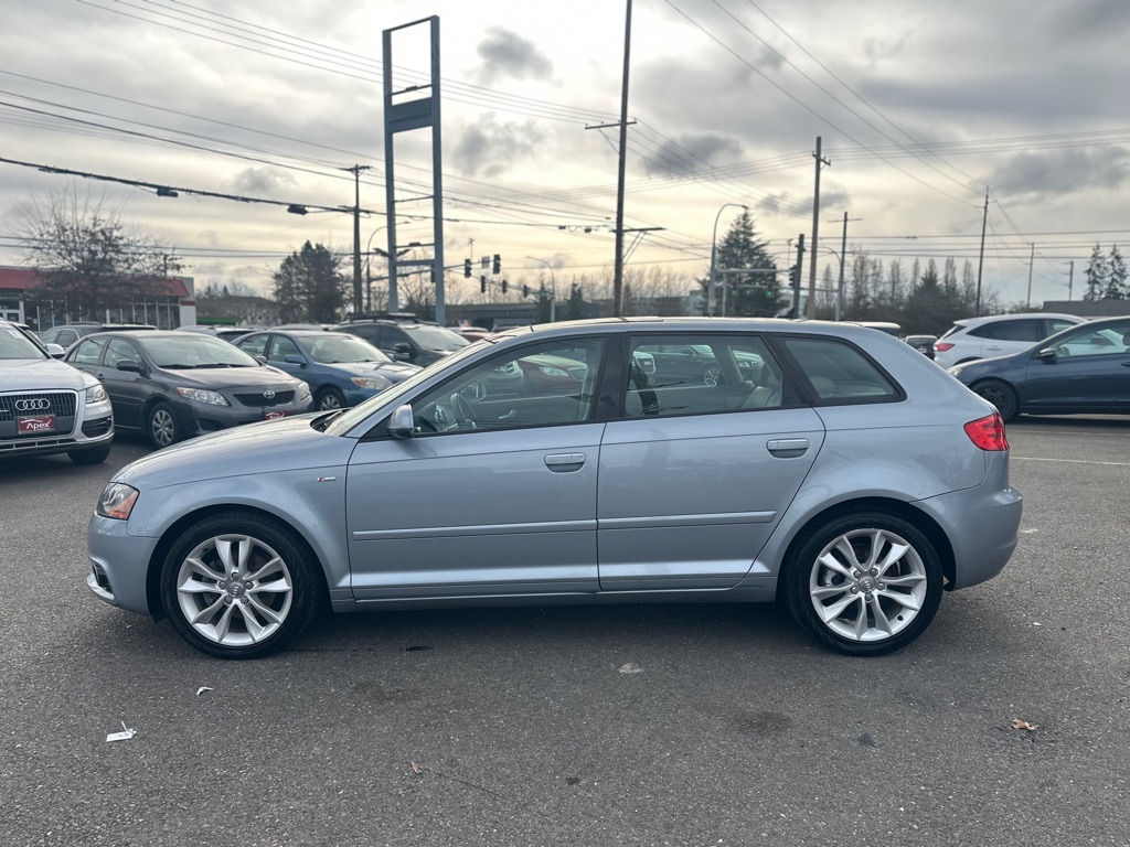 Photo 9 of this AUDI A3