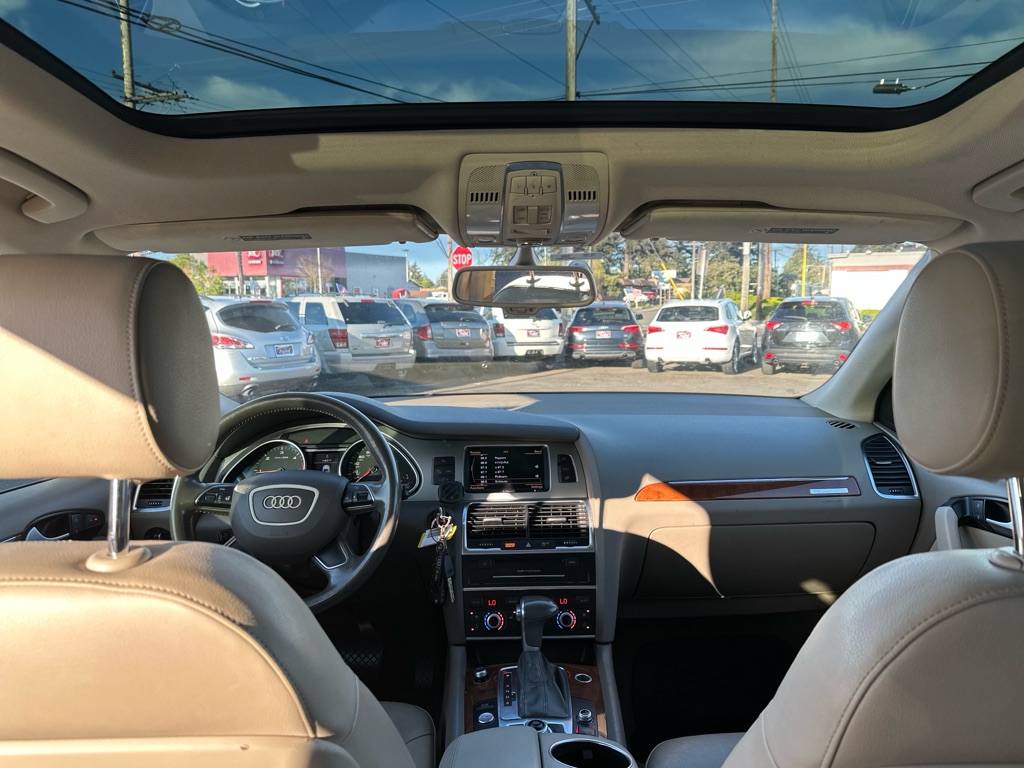 Photo 20 of this AUDI Q7