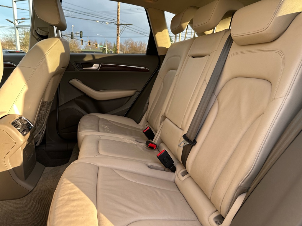 Photo 19 of this AUDI Q5