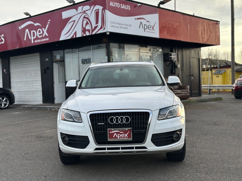 Photo 2 of this AUDI Q5