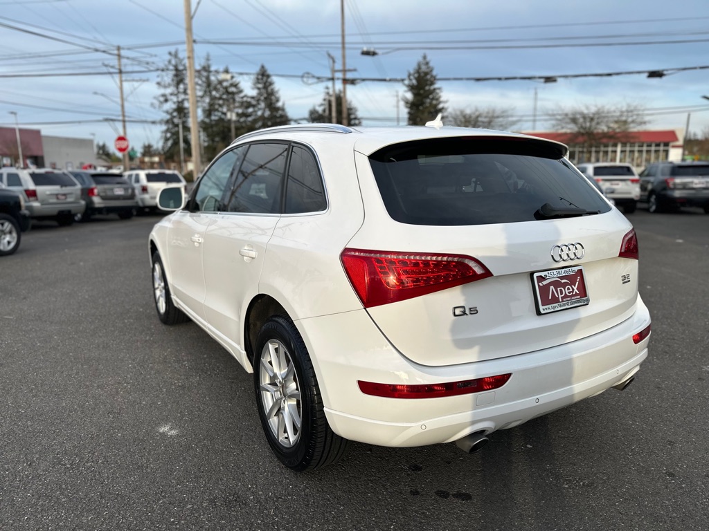 Photo 8 of this AUDI Q5