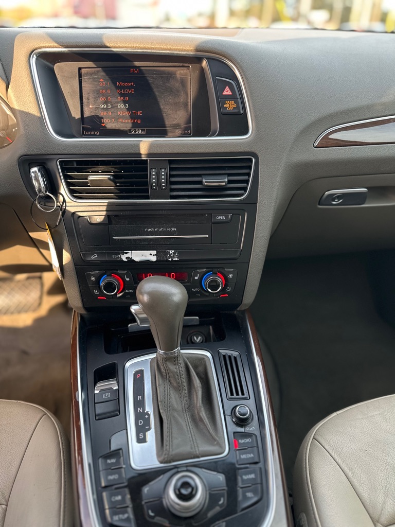 Photo 15 of this AUDI Q5
