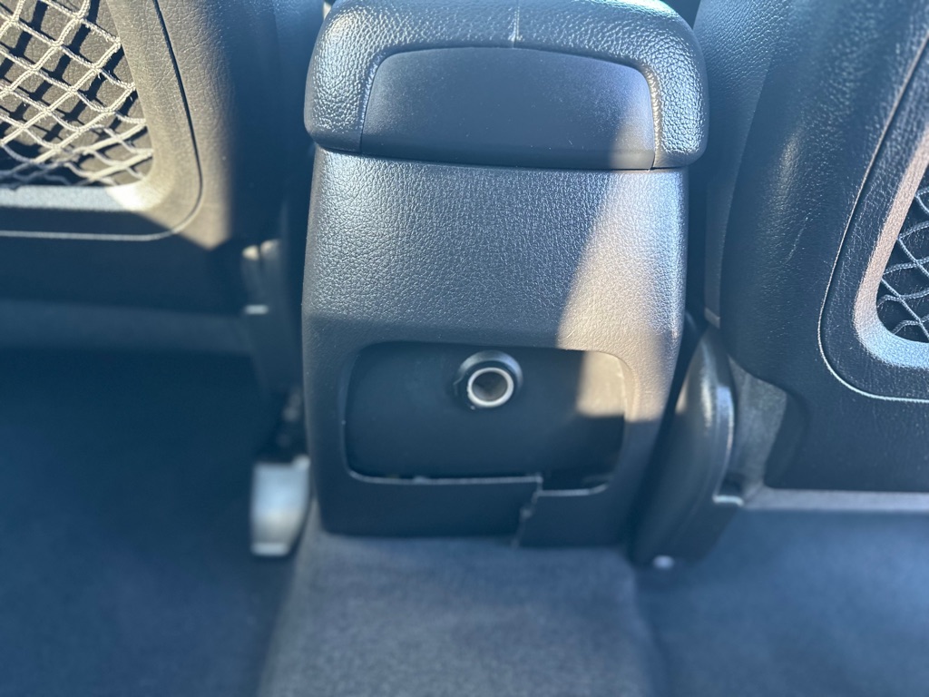 Photo 22 of this KIA SORENTO