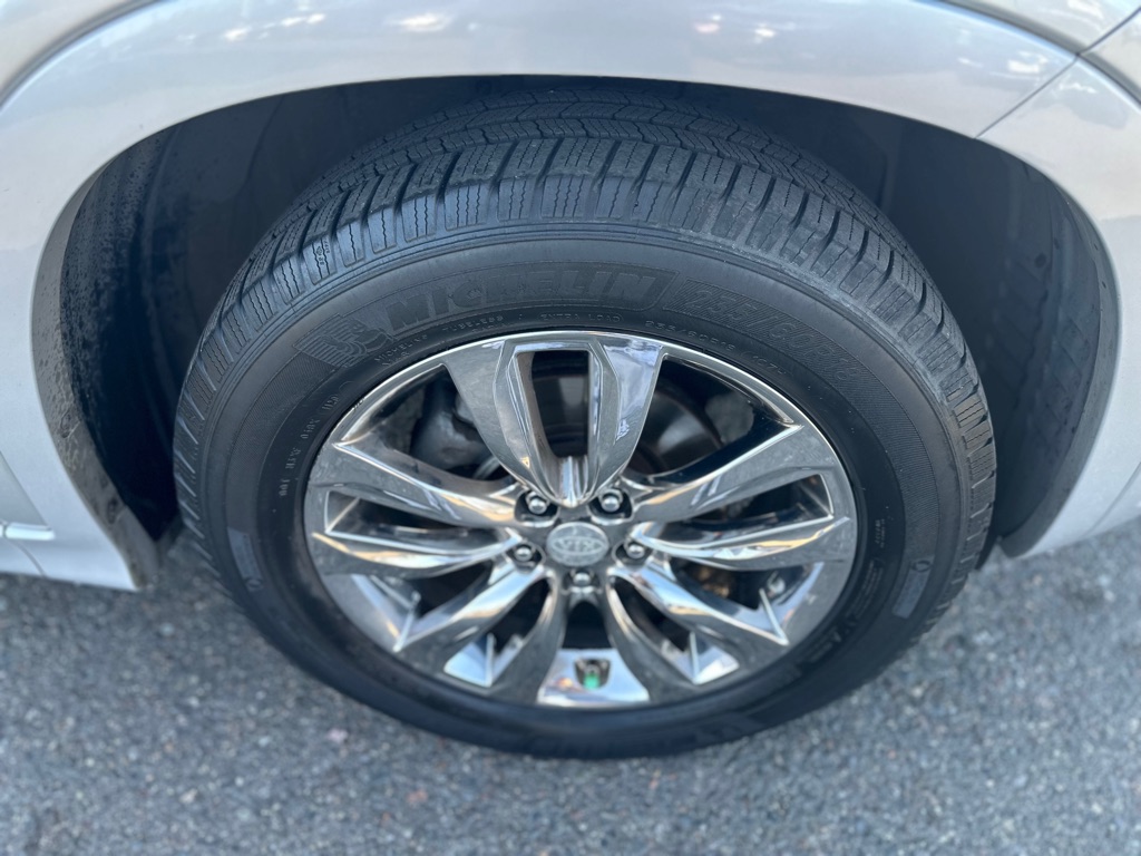 Photo 26 of this KIA SORENTO