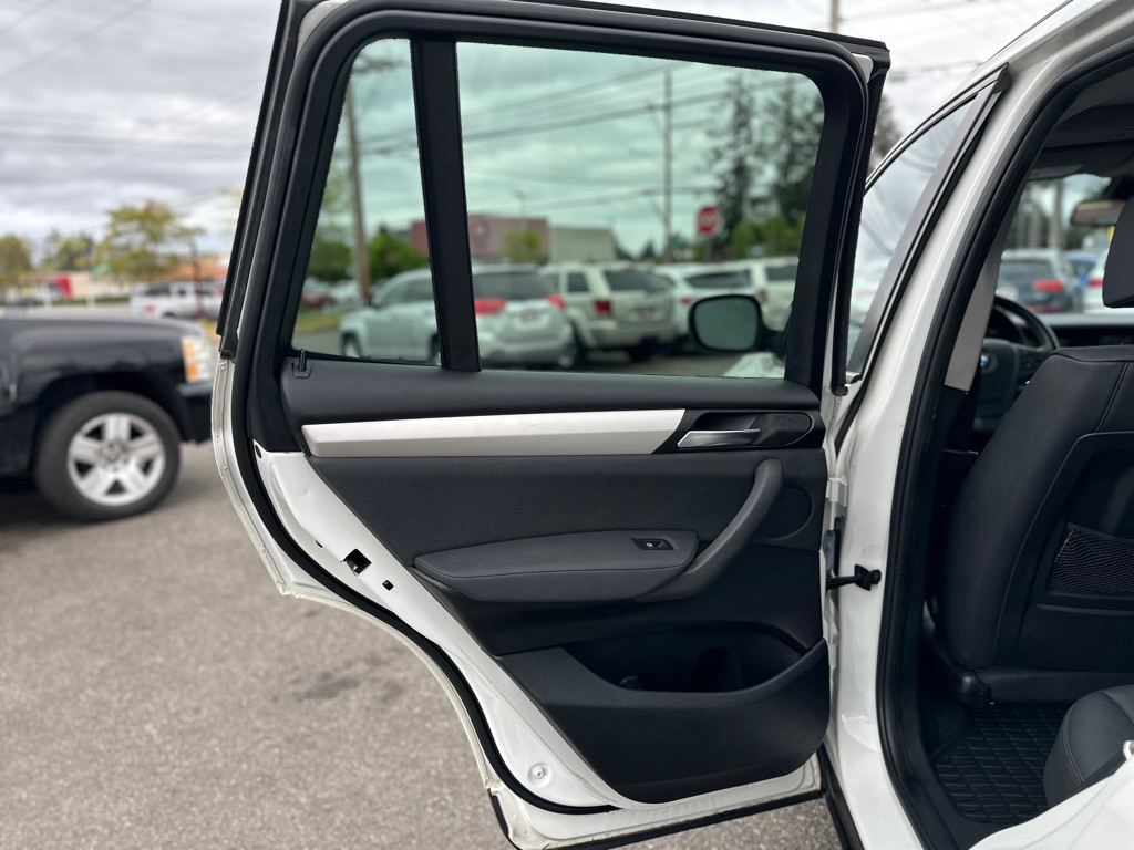 Photo 17 of this BMW X3