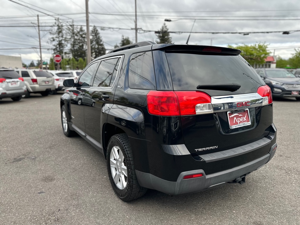 Photo 8 of this GMC TERRAIN
