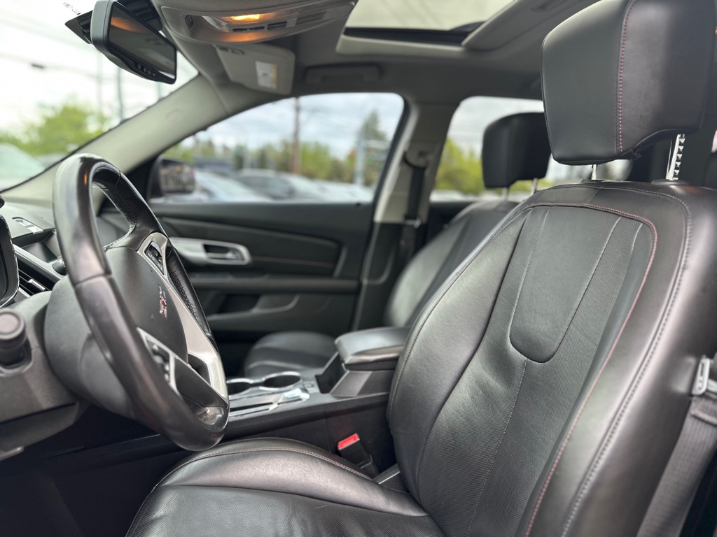 Photo 12 of this GMC TERRAIN
