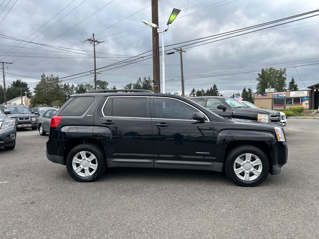 Photo 4 of this GMC TERRAIN