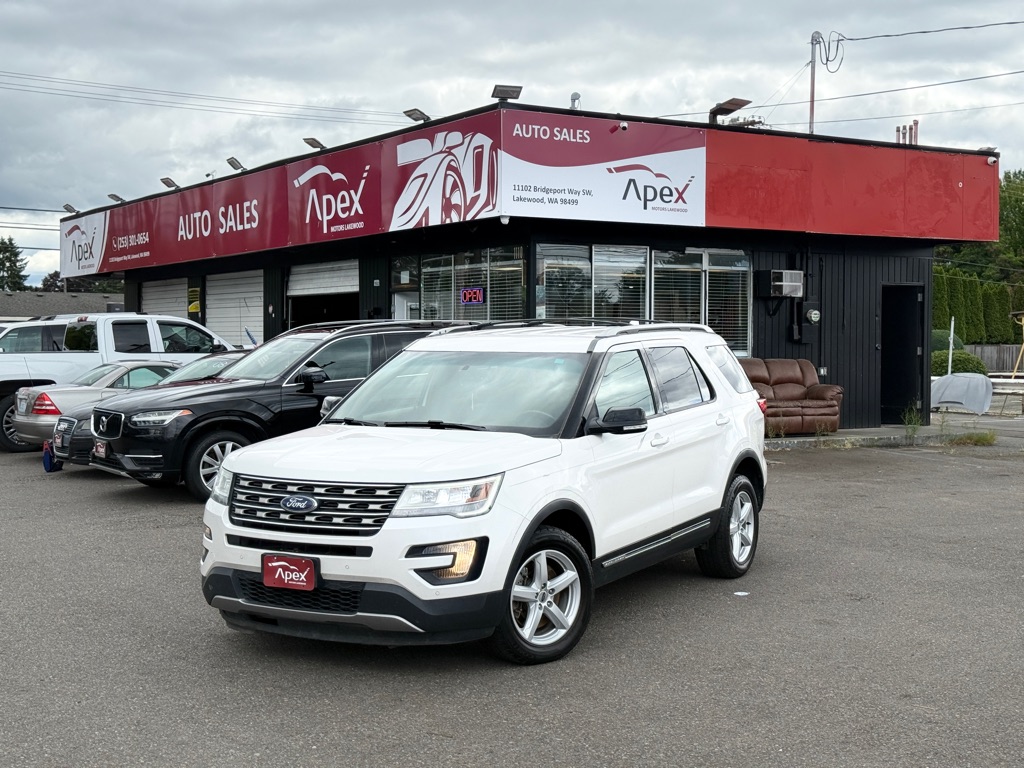 Photo 2 of this FORD EXPLORER