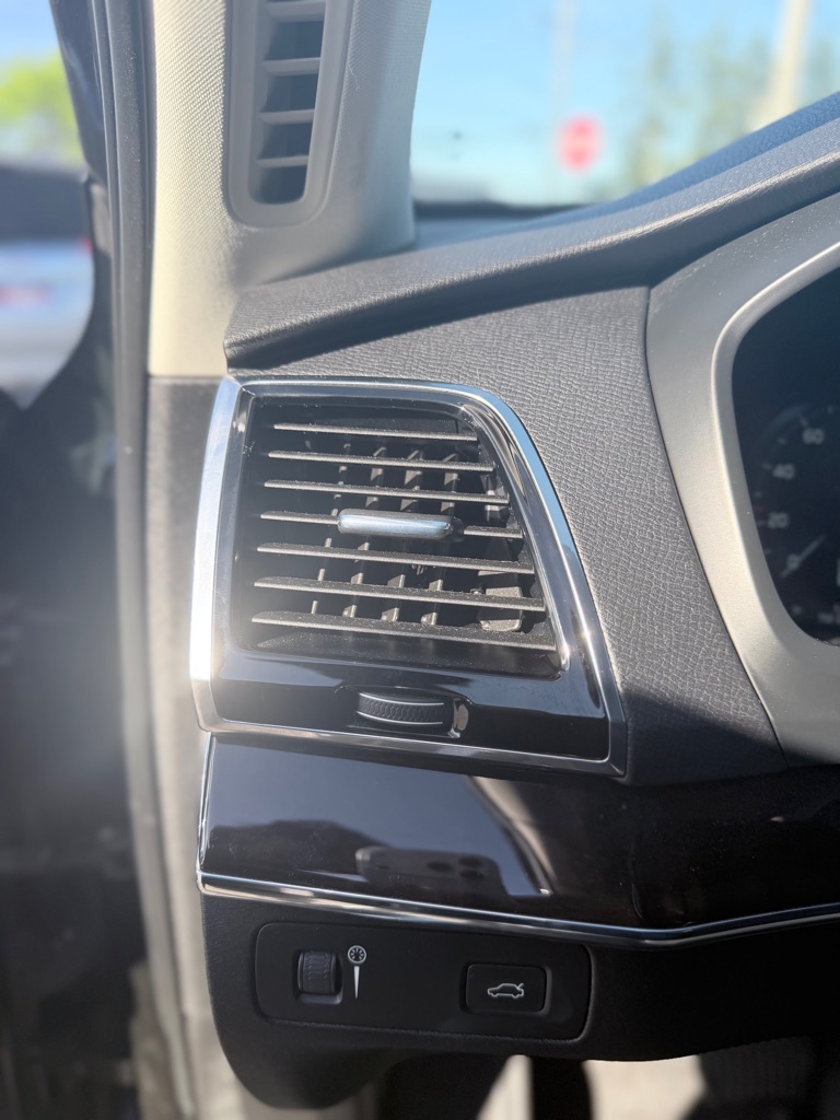 Photo 14 of this VOLVO XC90