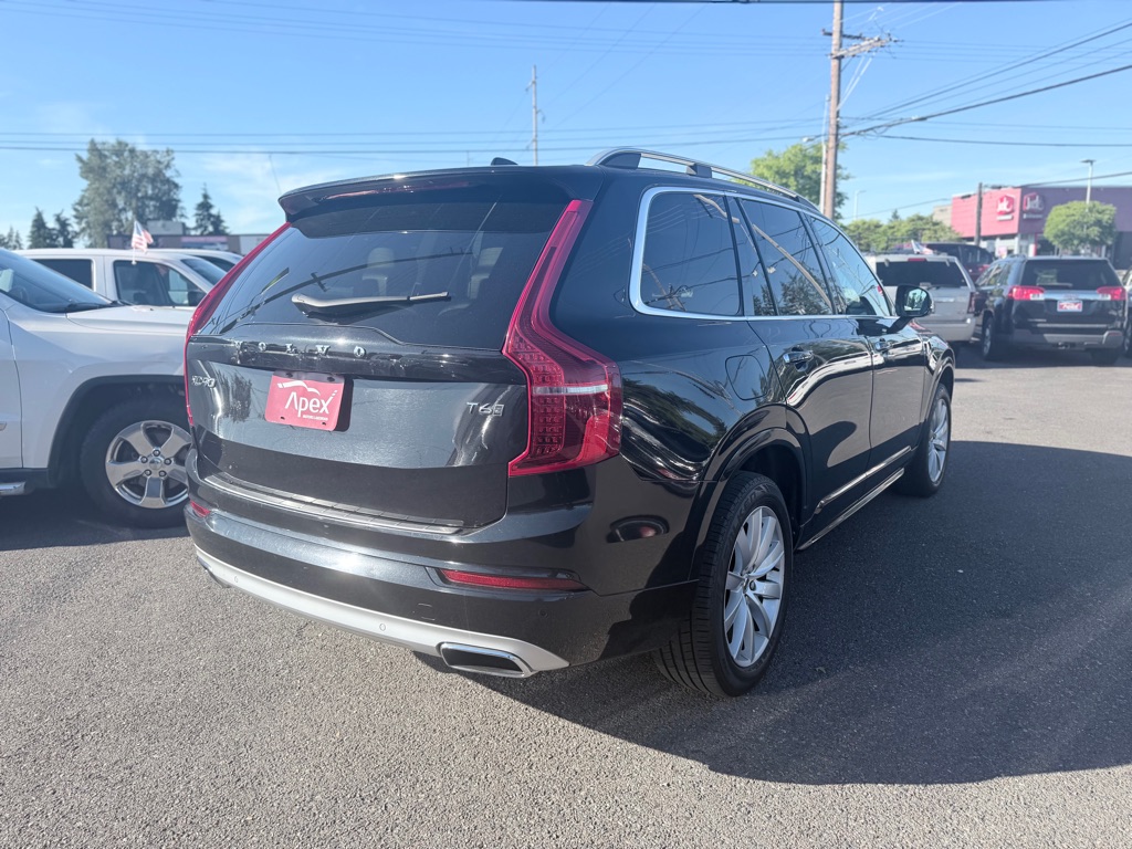 Photo 6 of this VOLVO XC90