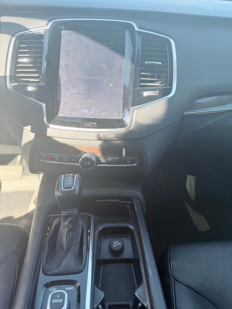 Photo 16 of this VOLVO XC90