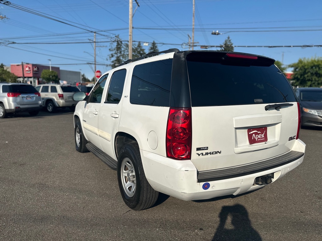 Photo 8 of this GMC YUKON