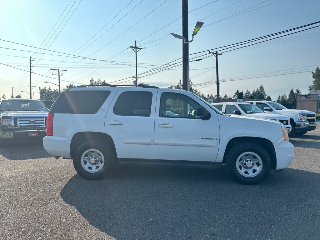 Photo 4 of this GMC YUKON