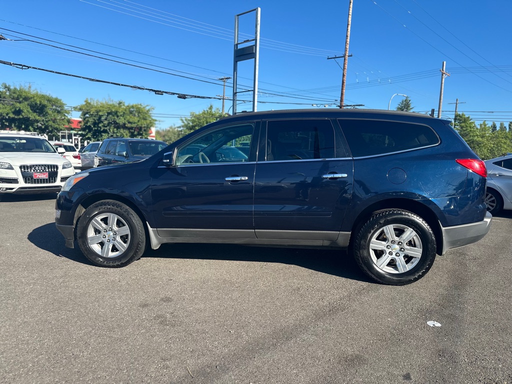 Photo 9 of this CHEVROLET TRAVERSE