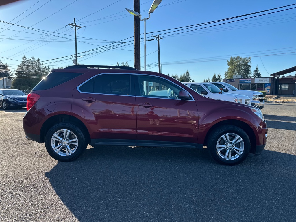 Photo 4 of this CHEVROLET EQUINOX