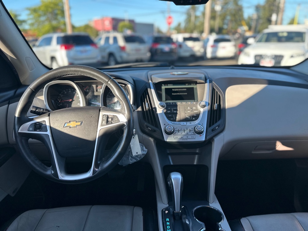 Photo 19 of this CHEVROLET EQUINOX