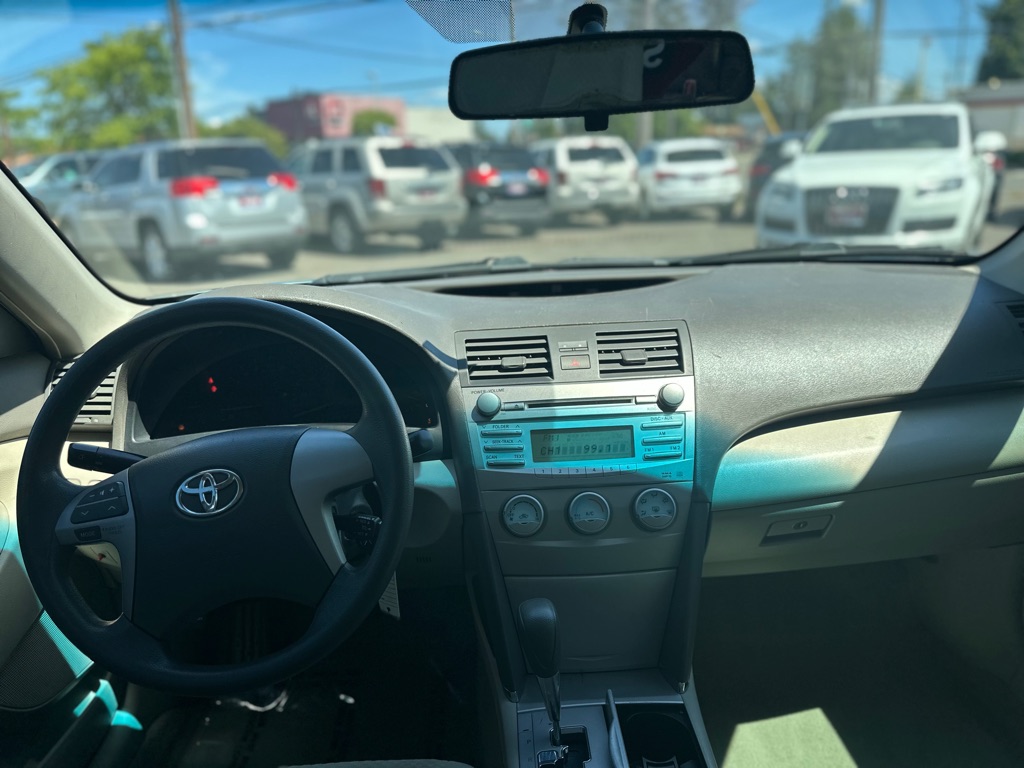 Photo 17 of this TOYOTA CAMRY