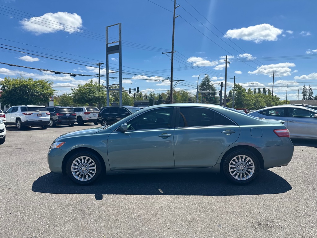 Photo 9 of this TOYOTA CAMRY