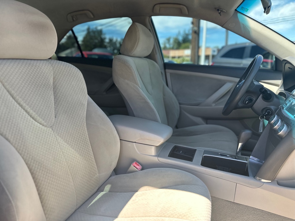 Photo 22 of this TOYOTA CAMRY
