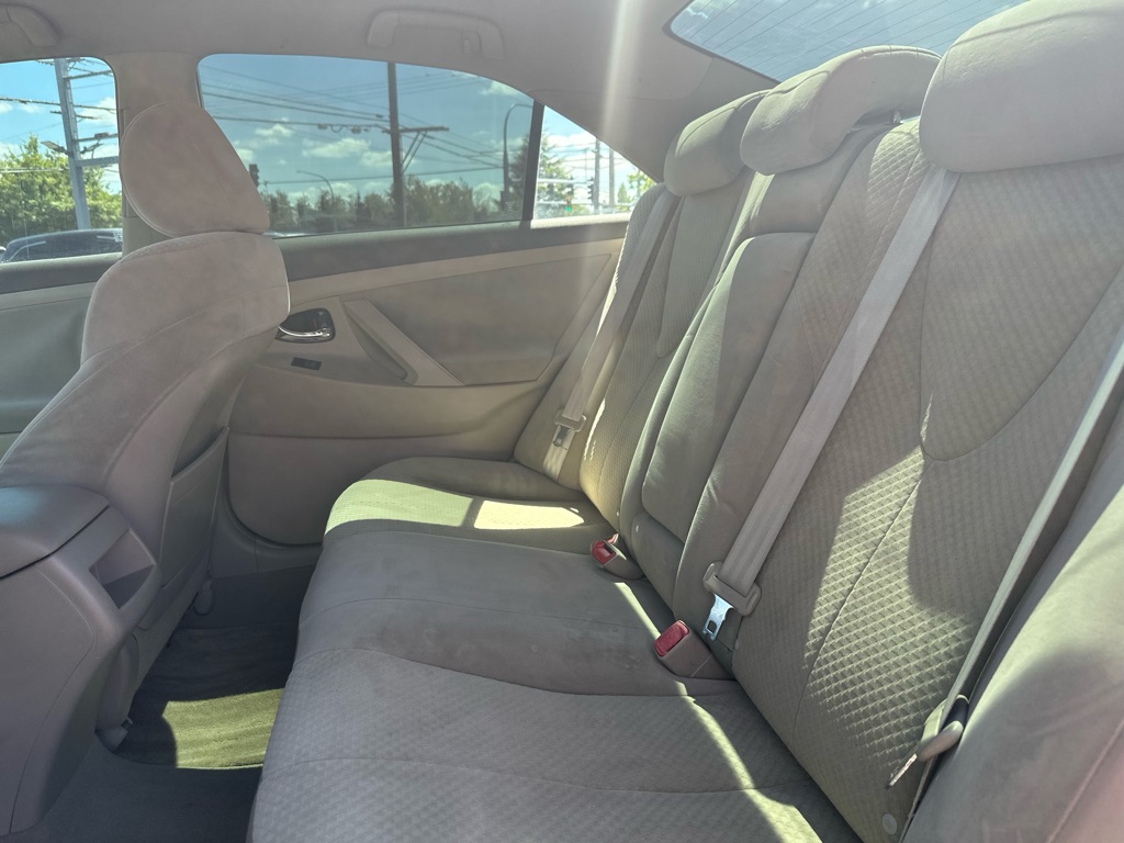 Photo 16 of this TOYOTA CAMRY