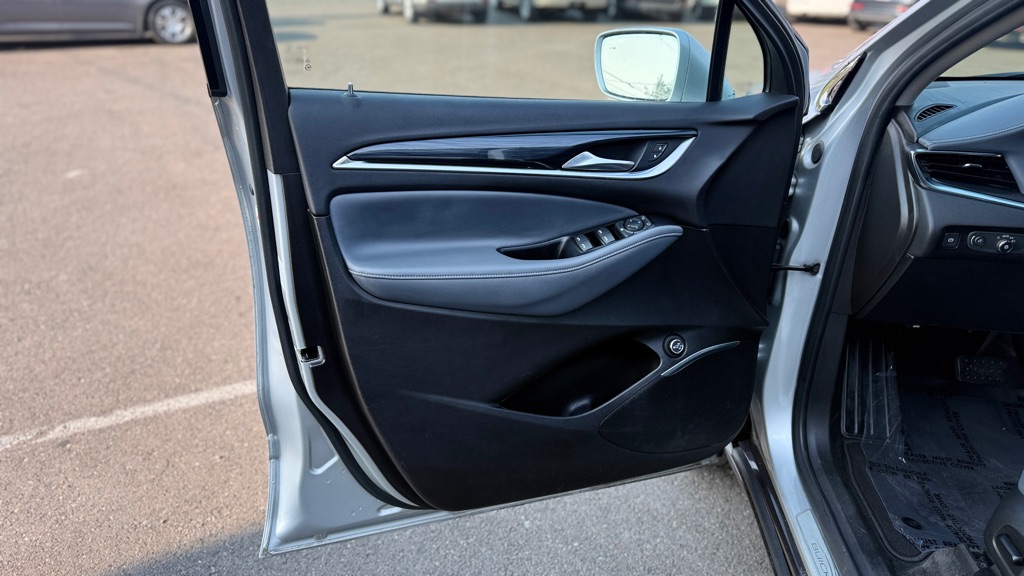 Photo 12 of this BUICK ENCLAVE