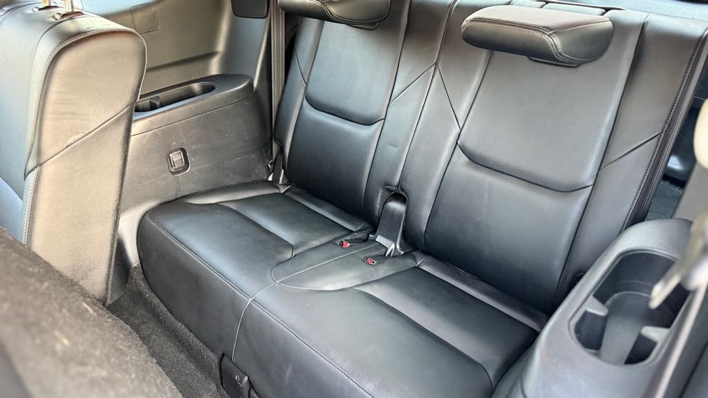 Photo 17 of this MAZDA CX-9