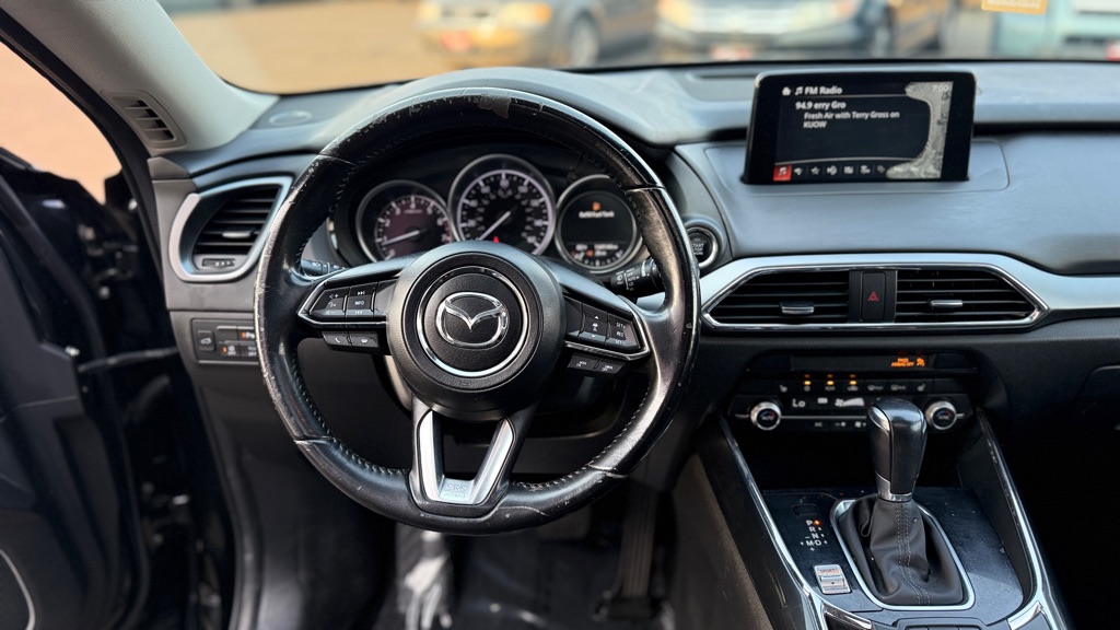 Photo 14 of this MAZDA CX-9