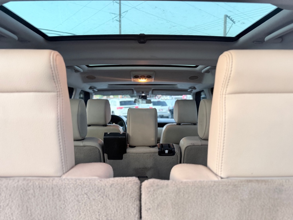 Photo 20 of this LAND ROVER LR4