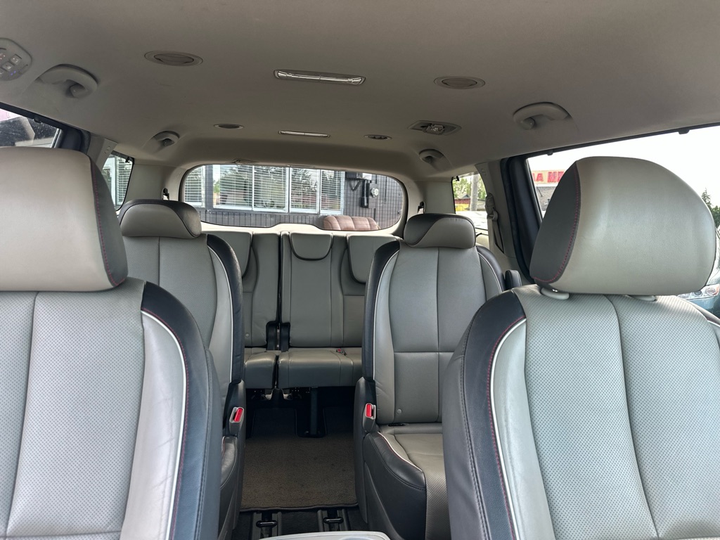 Photo 23 of this KIA SEDONA