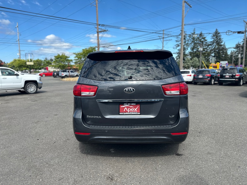 Photo 6 of this KIA SEDONA