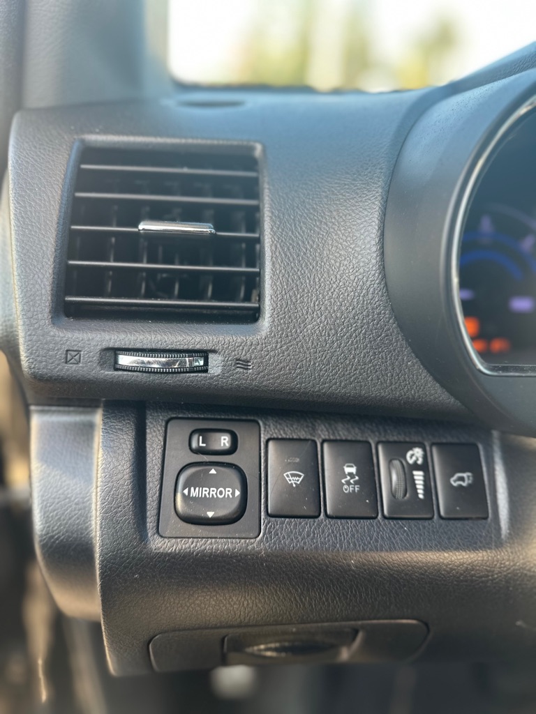 Photo 14 of this TOYOTA HIGHLANDER HYBR