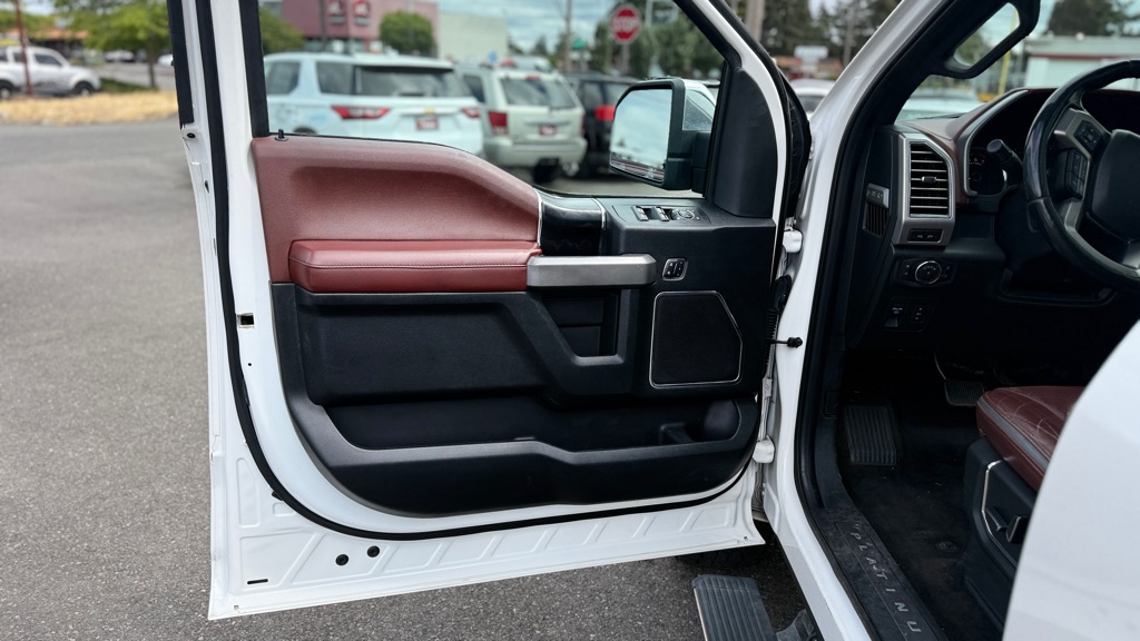 Photo 12 of this FORD F-150